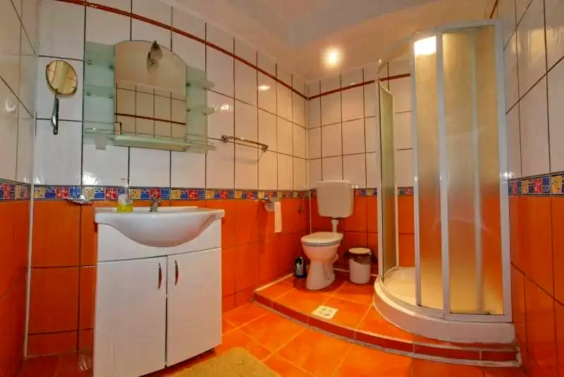 Gyulafehérvár Szállás | Motel (K1184-20) A kép szerzői jogvédelem alatt állhat. Javasolt a kapcsolatfelvétel a jog tulajdonossal.