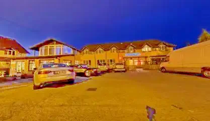 Alba Iulia Cazare | Motel (K1184-32) Imaginea poate fi supusă drepturilor de autor. Se recomandă contactarea titularului drepturilor.