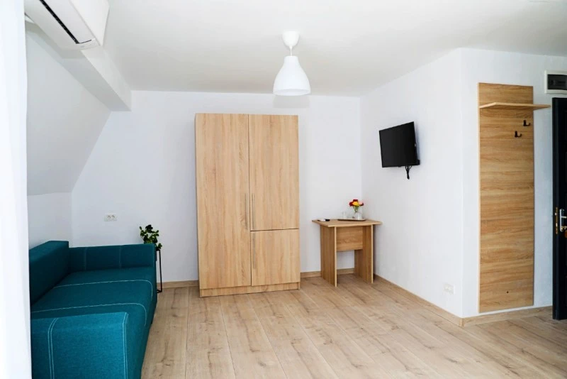 Orșova Cazare | Pensiune turistică (K1557-30) Imaginea poate fi supusă drepturilor de autor. Se recomandă contactarea titularului drepturilor.