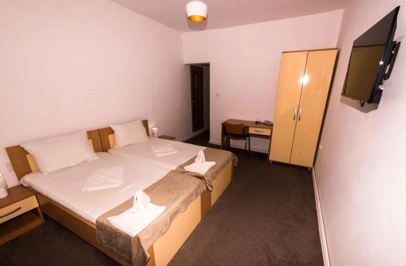 Orsova Szállás | Turisztikai panzió (K1555-17) A kép szerzői jogvédelem alatt állhat. Javasolt a kapcsolatfelvétel a jog tulajdonossal.