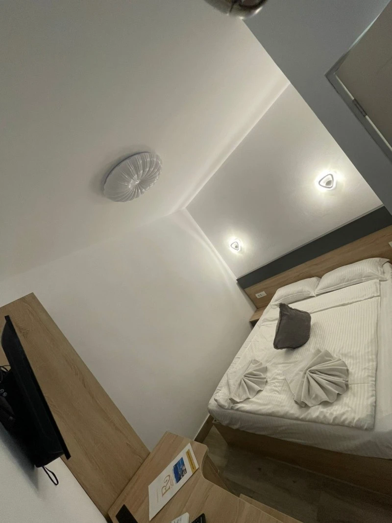 Orșova Cazare | Motel (K1556-18) Imaginea poate fi supusă drepturilor de autor. Se recomandă contactarea titularului drepturilor.