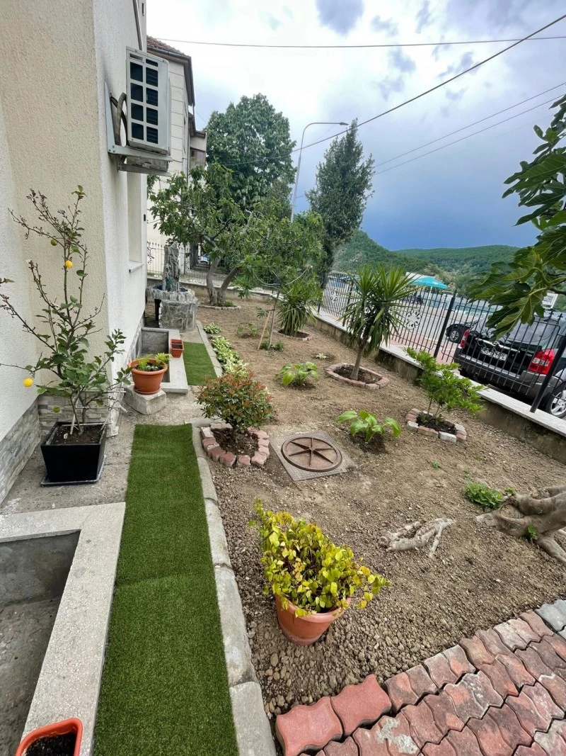 Orșova Cazare | Motel (K1556-35) Imaginea poate fi supusă drepturilor de autor. Se recomandă contactarea titularului drepturilor.