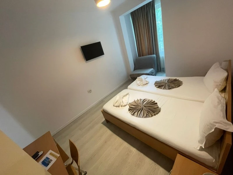 Orșova Cazare | Motel (K1556-38) Imaginea poate fi supusă drepturilor de autor. Se recomandă contactarea titularului drepturilor.