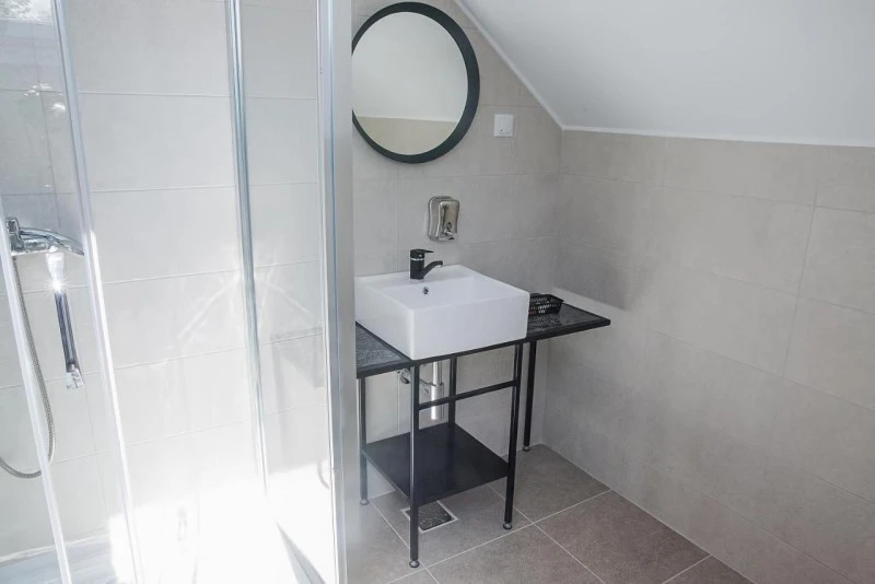 Hunedoara Cazare | Pensiune turistică (K0278-46) Imaginea poate fi supusă drepturilor de autor. Se recomandă contactarea titularului drepturilor.