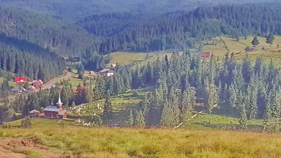 Beliș Cazare | Pensiune (K1011-31) Imaginea poate fi supusă drepturilor de autor. Se recomandă contactarea titularului drepturilor.