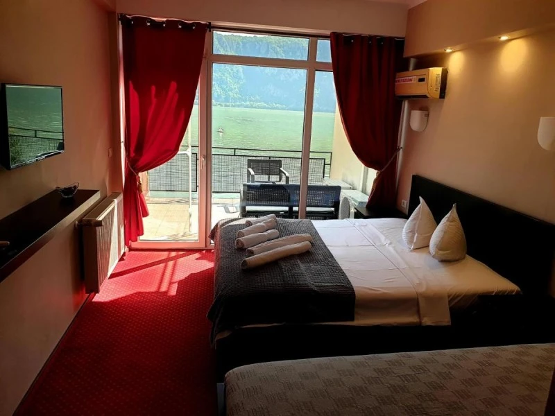 Dubova Cazare | Motel (K1560-21) Imaginea poate fi supusă drepturilor de autor. Se recomandă contactarea titularului drepturilor.