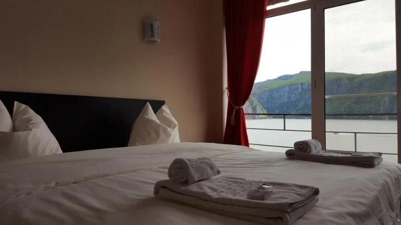 Dubova Cazare | Motel (K1560-23) Imaginea poate fi supusă drepturilor de autor. Se recomandă contactarea titularului drepturilor.