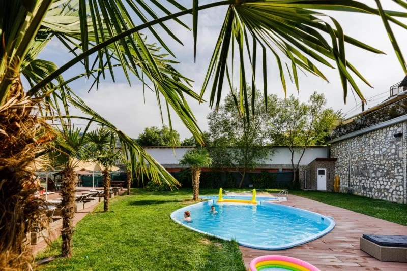 Dubova Cazare | Motel (K1560-29) Imaginea poate fi supusă drepturilor de autor. Se recomandă contactarea titularului drepturilor.