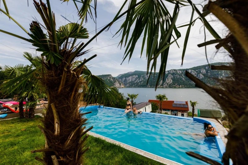 Dubova Cazare | Motel (K1560-40) Imaginea poate fi supusă drepturilor de autor. Se recomandă contactarea titularului drepturilor.