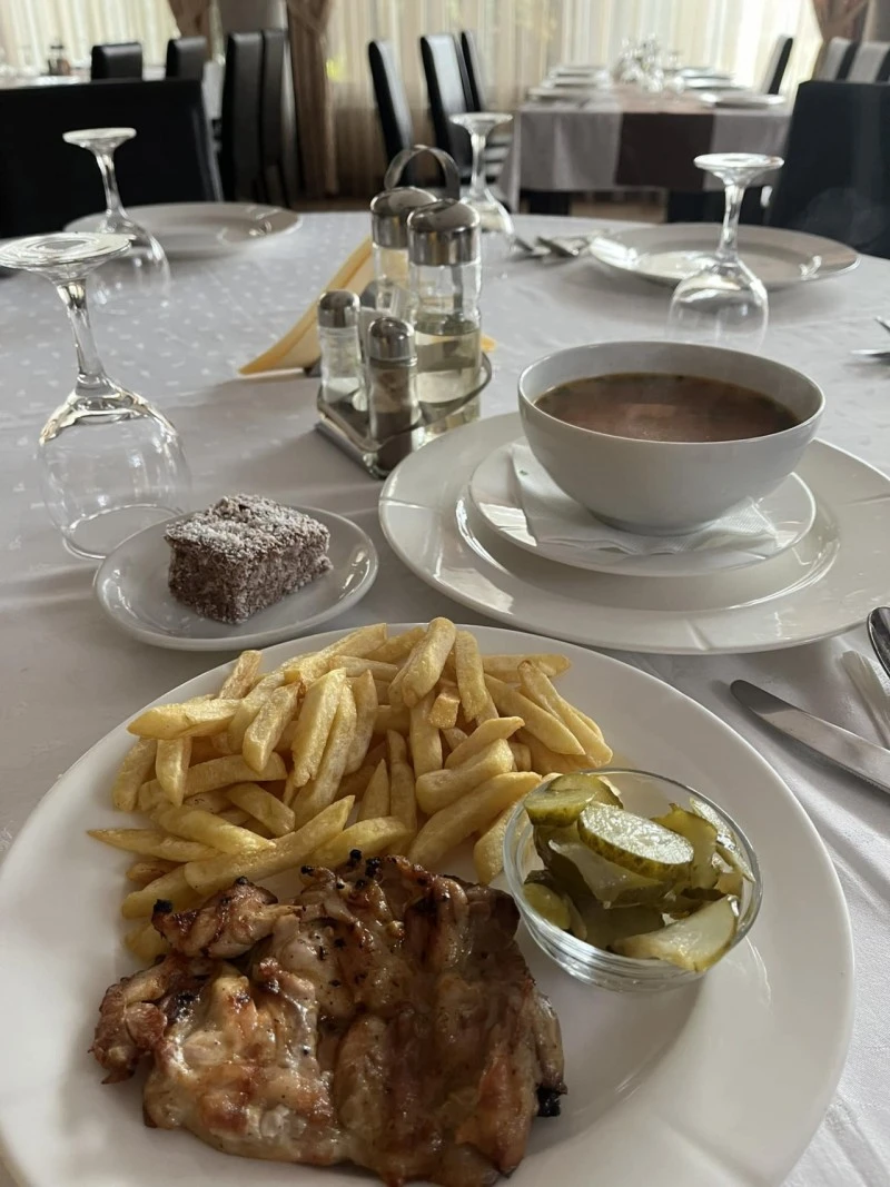 Szörényvár Szállás | Turisztikai panzió (K0572-4) A kép szerzői jogvédelem alatt állhat. Javasolt a kapcsolatfelvétel a jog tulajdonossal.