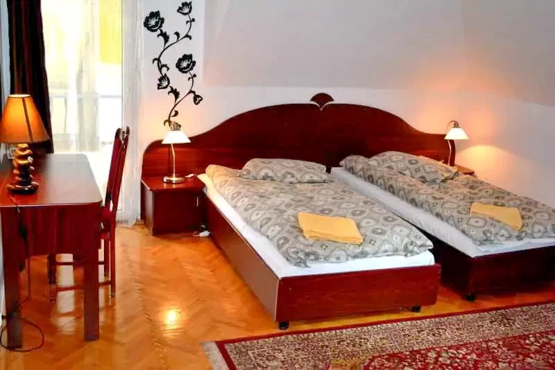 Timișoara Cazare | Pensiune (K0924-9) Imaginea poate fi supusă drepturilor de autor. Se recomandă contactarea titularului drepturilor.