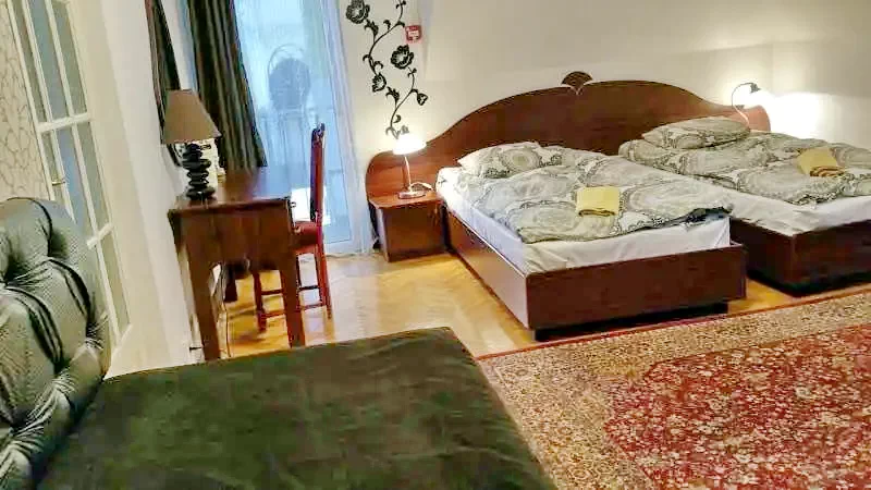 Timișoara Cazare | Pensiune (K0924-21) Imaginea poate fi supusă drepturilor de autor. Se recomandă contactarea titularului drepturilor.