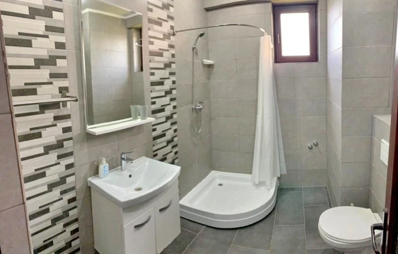 Eforie Sud Cazare | Camping / Popas turistic (K1310-5) Imaginea poate fi supusă drepturilor de autor. Se recomandă contactarea titularului drepturilor.