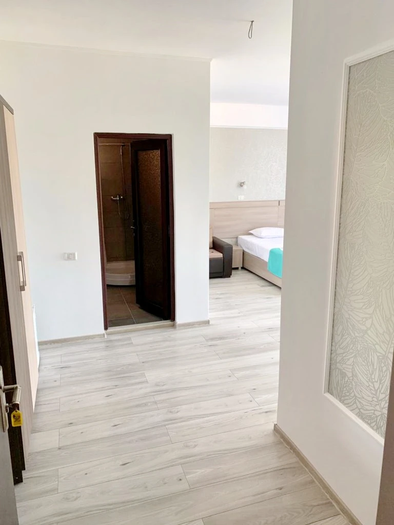 Eforie Sud Cazare | Vila (K1310-11) Imaginea poate fi supusă drepturilor de autor. Se recomandă contactarea titularului drepturilor.