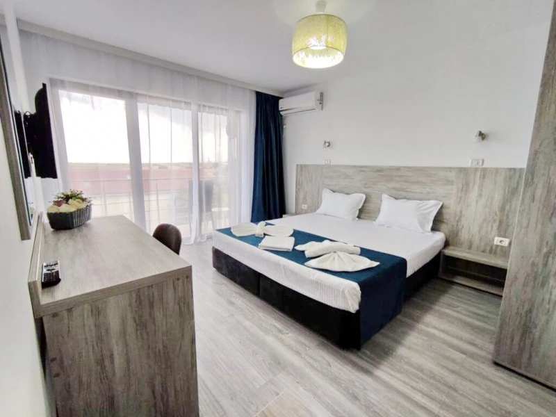 Eforie Sud Cazare | Camping / Popas turistic (K1310-14) Imaginea poate fi supusă drepturilor de autor. Se recomandă contactarea titularului drepturilor.