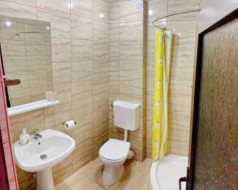  Szállás | Kemping / turistapihenő (K1310-43) A kép szerzői jogvédelem alatt állhat. Javasolt a kapcsolatfelvétel a jog tulajdonossal.