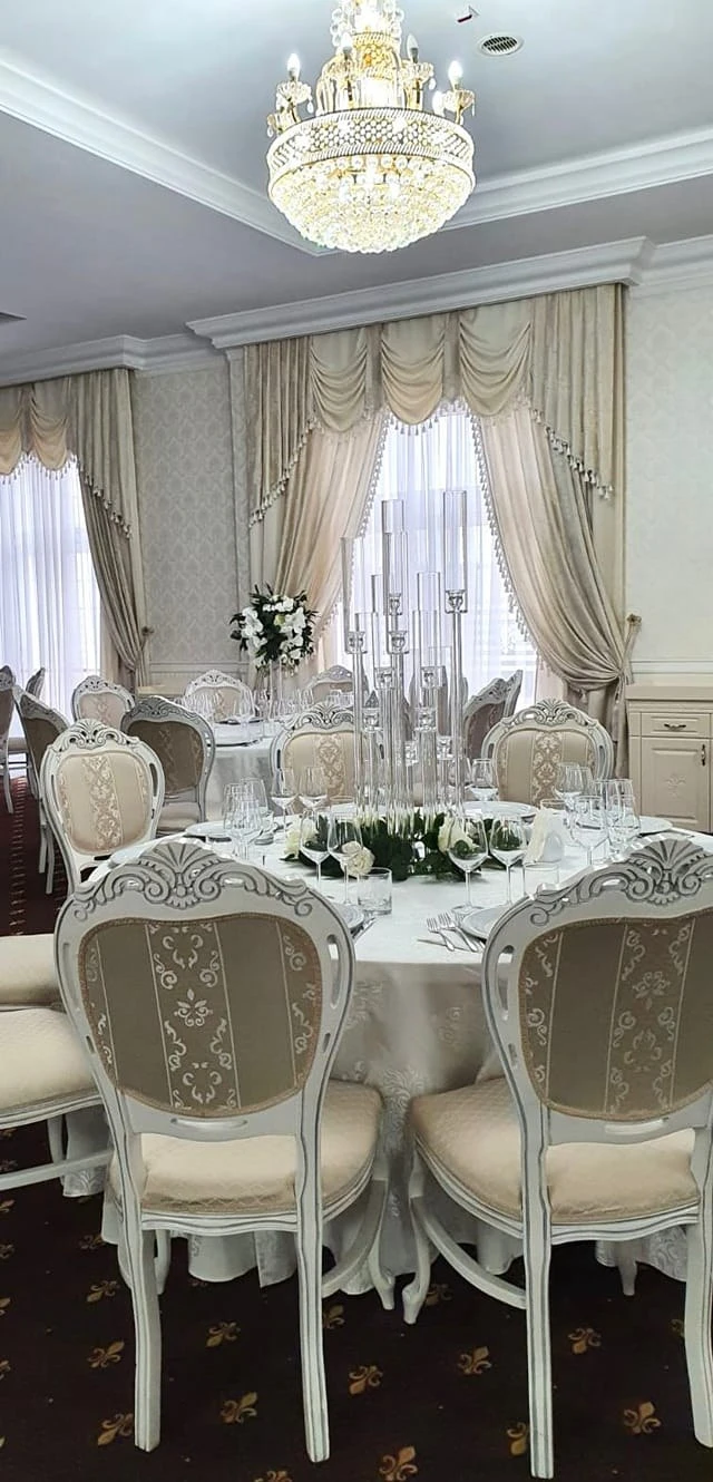 Drobeta-Turnu Severin Cazare | Hotel*** (K1277-6) Imaginea poate fi supusă drepturilor de autor. Se recomandă contactarea titularului drepturilor.