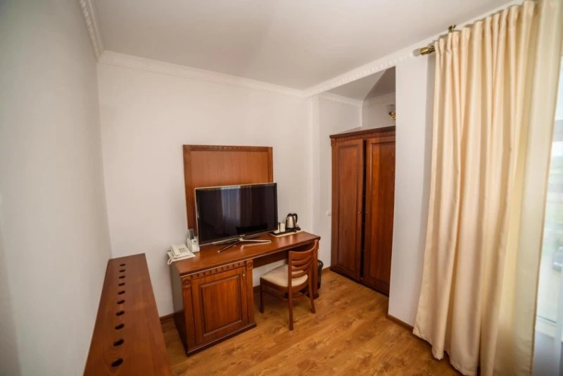 Drobeta-Turnu Severin Cazare | Hotel*** (K1277-25) Imaginea poate fi supusă drepturilor de autor. Se recomandă contactarea titularului drepturilor.