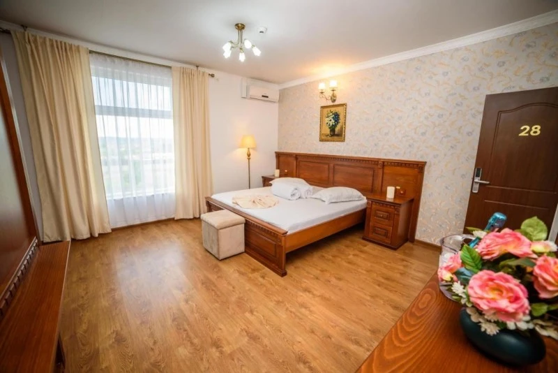 Drobeta-Turnu Severin Cazare | Pensiune turistică (K1277-27) Imaginea poate fi supusă drepturilor de autor. Se recomandă contactarea titularului drepturilor.