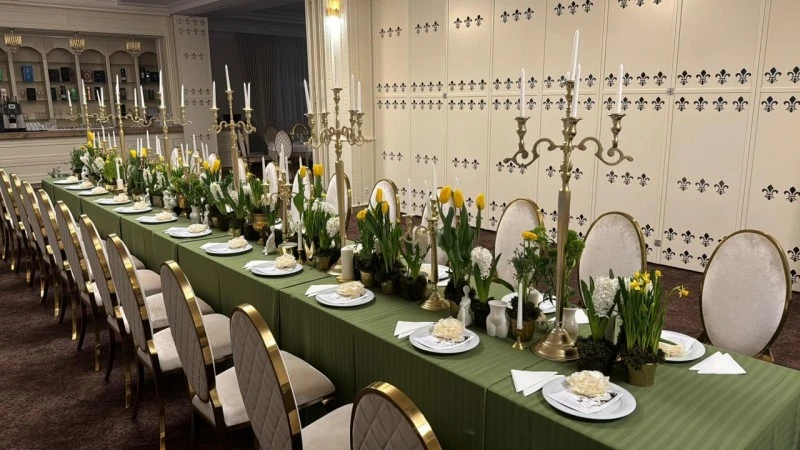 Drobeta-Turnu Severin Cazare | Hotel*** (K1277-38) Imaginea poate fi supusă drepturilor de autor. Se recomandă contactarea titularului drepturilor.