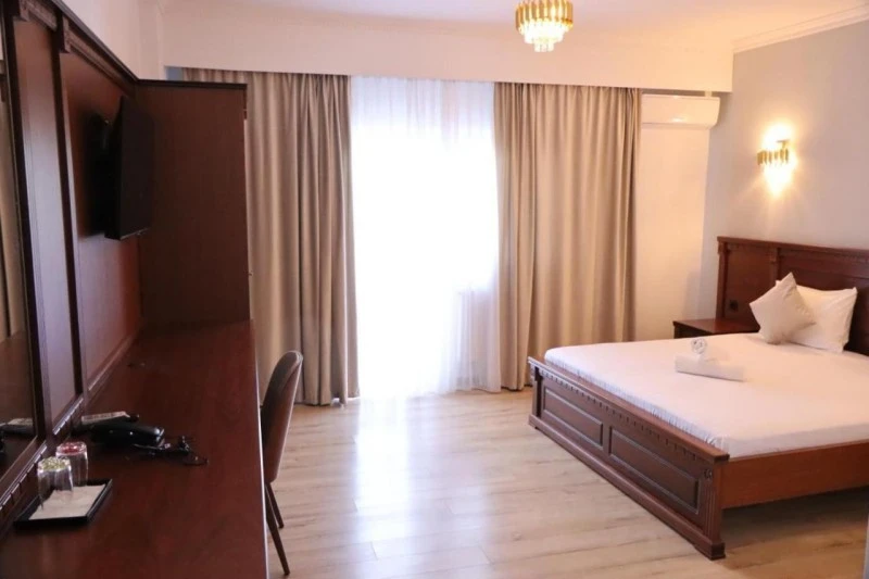 Drobeta-Turnu Severin Cazare | Hotel*** (K1277-40) Imaginea poate fi supusă drepturilor de autor. Se recomandă contactarea titularului drepturilor.