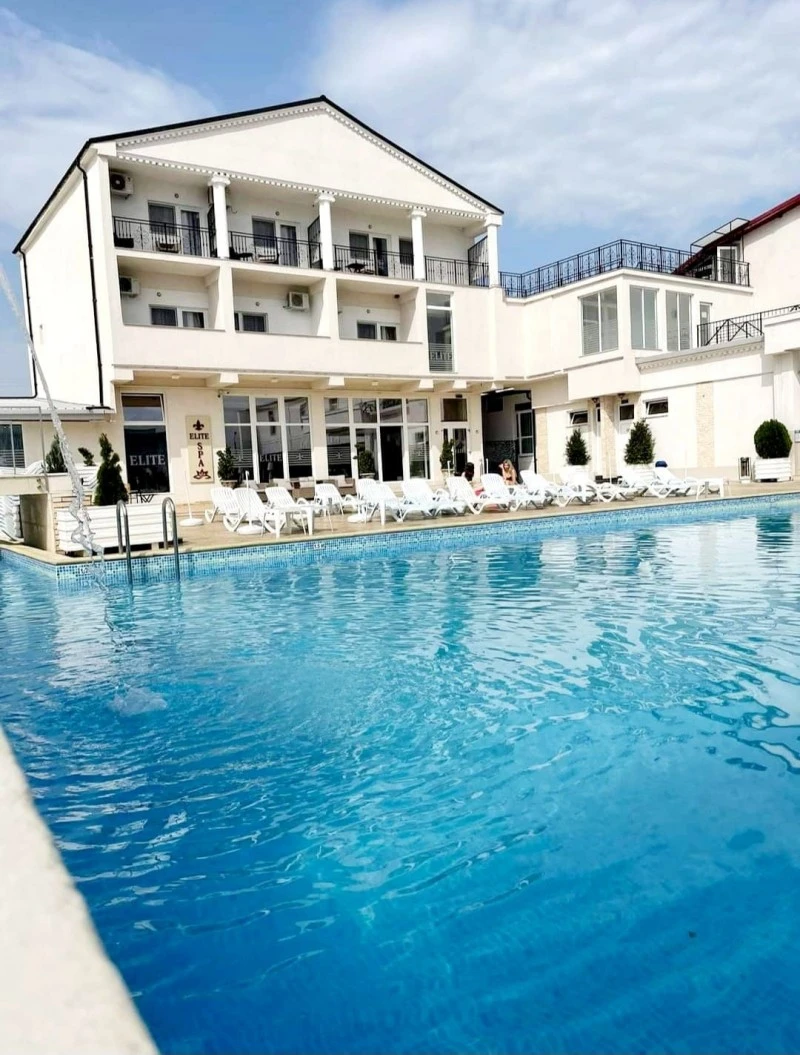 Drobeta-Turnu Severin Cazare | Hotel*** (K1277-46) Imaginea poate fi supusă drepturilor de autor. Se recomandă contactarea titularului drepturilor.