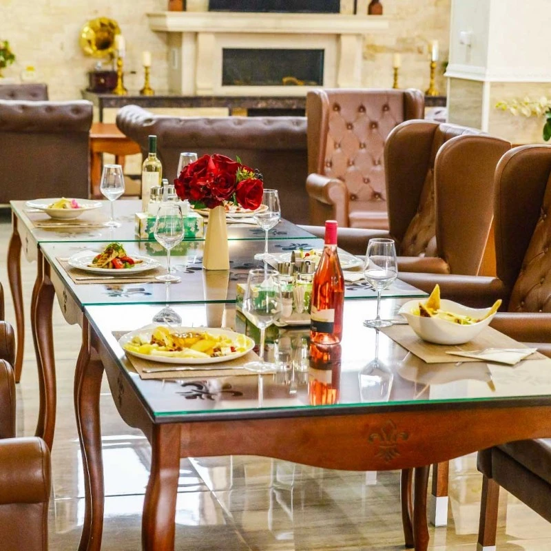 Drobeta-Turnu Severin Cazare | Pensiune turistică (K1277-58) Imaginea poate fi supusă drepturilor de autor. Se recomandă contactarea titularului drepturilor.