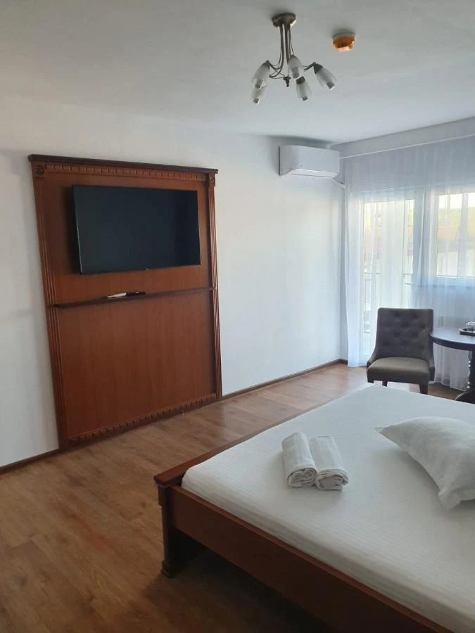Drobeta-Turnu Severin Cazare | Hotel*** (K1277-74) Imaginea poate fi supusă drepturilor de autor. Se recomandă contactarea titularului drepturilor.
