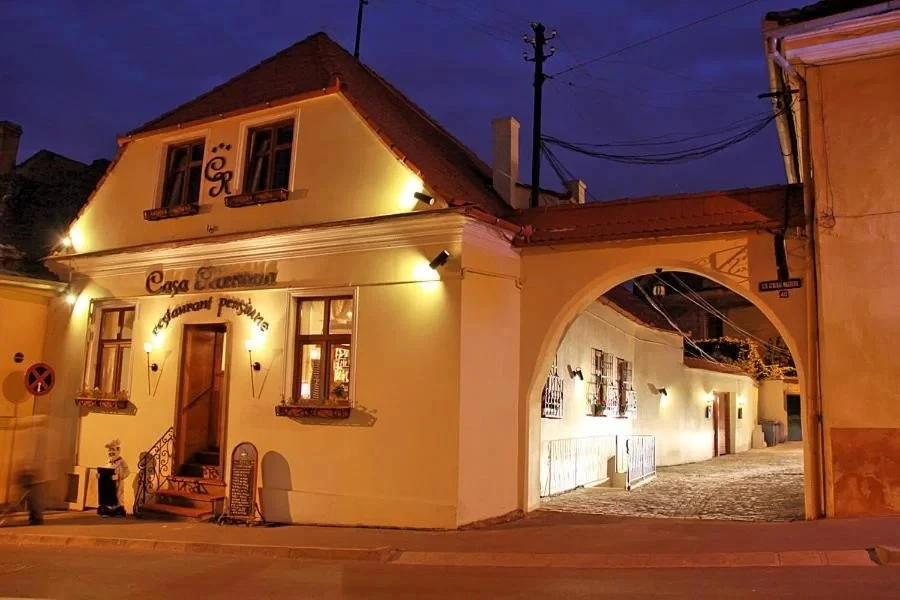 Sibiu Cazare | Motel (K1043-22) Imaginea poate fi supusă drepturilor de autor. Se recomandă contactarea titularului drepturilor.