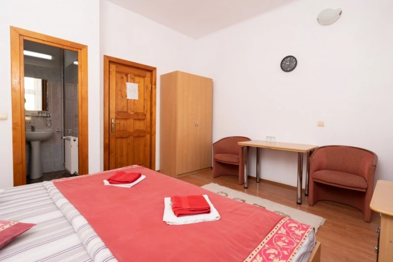 Nagyszeben Szállás | Motel (K0567-18) A kép szerzői jogvédelem alatt állhat. Javasolt a kapcsolatfelvétel a jog tulajdonossal.