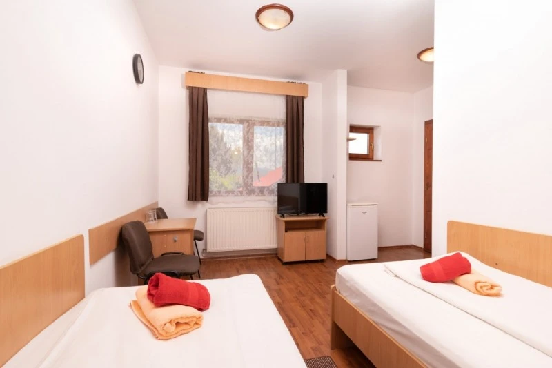 Sibiu Cazare | Motel (K0567-26) Imaginea poate fi supusă drepturilor de autor. Se recomandă contactarea titularului drepturilor.