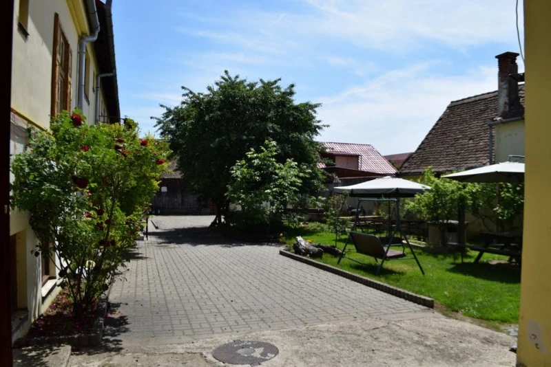 Nagyszeben Szállás | Motel (K0567-28) A kép szerzői jogvédelem alatt állhat. Javasolt a kapcsolatfelvétel a jog tulajdonossal.