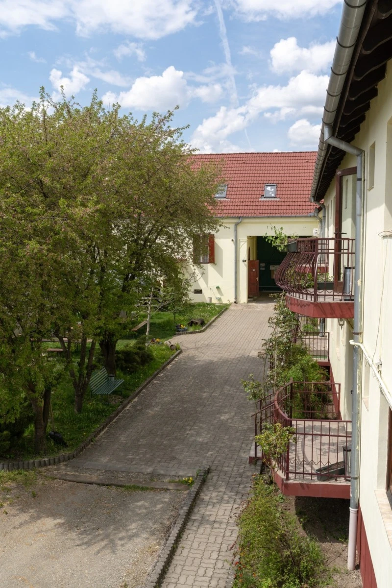 Nagyszeben Szállás | Motel (K0567-45) A kép szerzői jogvédelem alatt állhat. Javasolt a kapcsolatfelvétel a jog tulajdonossal.