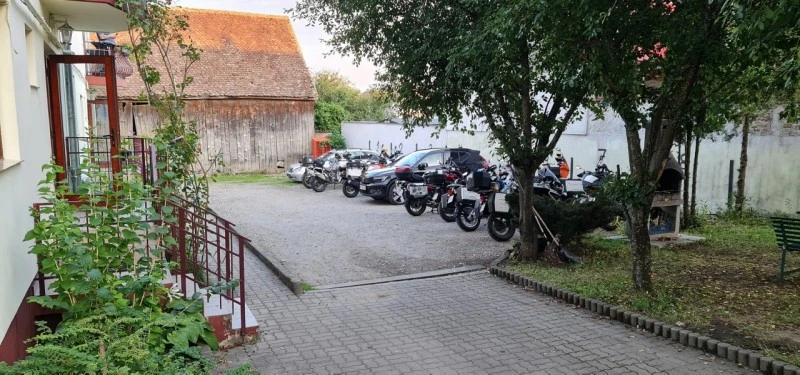 Nagyszeben Szállás | Motel (K0567-59) A kép szerzői jogvédelem alatt állhat. Javasolt a kapcsolatfelvétel a jog tulajdonossal.