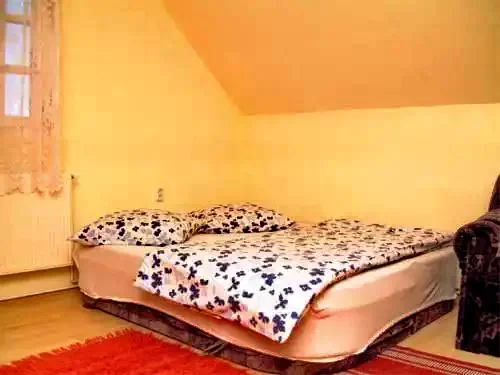 Sândominic Cazare | Motel (K0284-10) Imaginea poate fi supusă drepturilor de autor. Se recomandă contactarea titularului drepturilor.