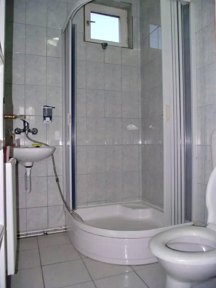 Csíkszentdomokos Szállás | Motel (K0284-11) A kép szerzői jogvédelem alatt állhat. Javasolt a kapcsolatfelvétel a jog tulajdonossal.