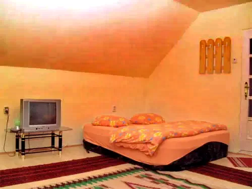 Csíkszentdomokos Szállás | Motel (K0284-12) A kép szerzői jogvédelem alatt állhat. Javasolt a kapcsolatfelvétel a jog tulajdonossal.