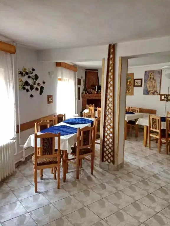 Borșa Cazare | Pensiune (K0059-28) Imaginea poate fi supusă drepturilor de autor. Se recomandă contactarea titularului drepturilor.