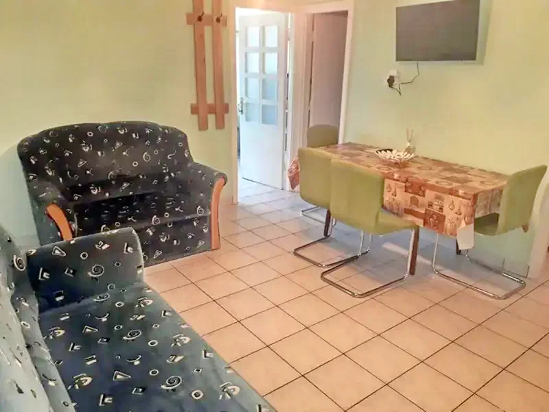  Cazare | Hotel**** (K0801-23) Imaginea poate fi supusă drepturilor de autor. Se recomandă contactarea titularului drepturilor.