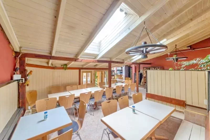 Sighișoara Cazare | Hostel (K1425-5) Imaginea poate fi supusă drepturilor de autor. Se recomandă contactarea titularului drepturilor.