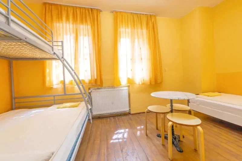 Sighișoara Cazare | Hostel (K1425-18) Imaginea poate fi supusă drepturilor de autor. Se recomandă contactarea titularului drepturilor.