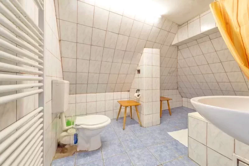 Sighișoara Cazare | Hostel (K1425-54) Imaginea poate fi supusă drepturilor de autor. Se recomandă contactarea titularului drepturilor.