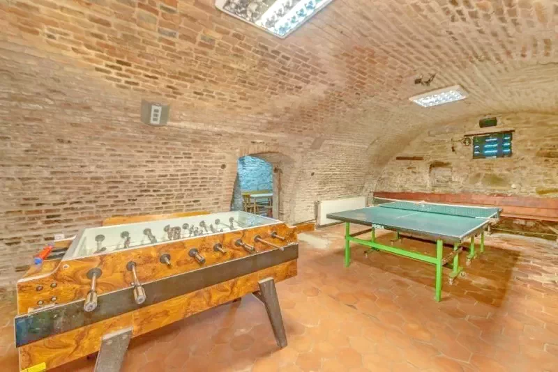 Sighișoara Cazare | Hostel (K1425-62) Imaginea poate fi supusă drepturilor de autor. Se recomandă contactarea titularului drepturilor.