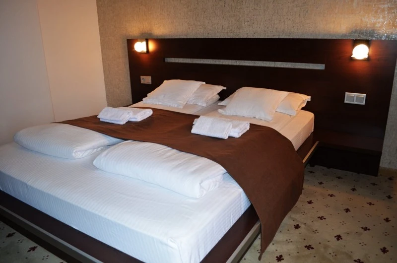 Sibiu Cazare | Pensiune turistică (K0565-38) Imaginea poate fi supusă drepturilor de autor. Se recomandă contactarea titularului drepturilor.