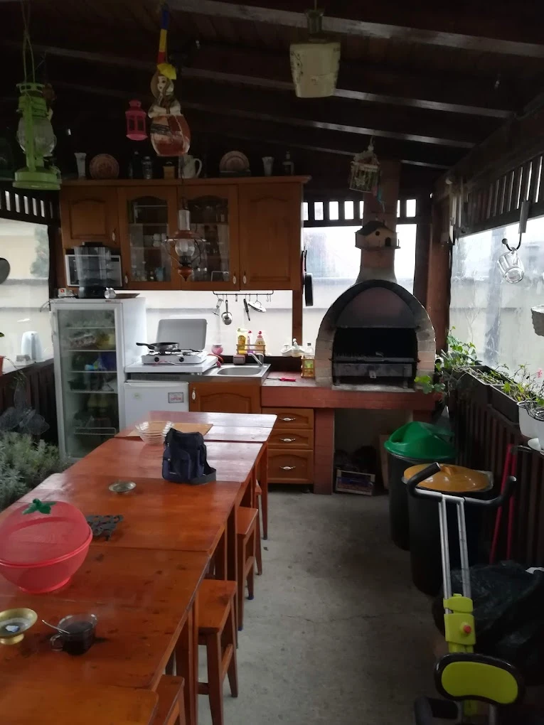 Băile Felix Cazare | Pensiune (K1552-20) Imaginea poate fi supusă drepturilor de autor. Se recomandă contactarea titularului drepturilor.