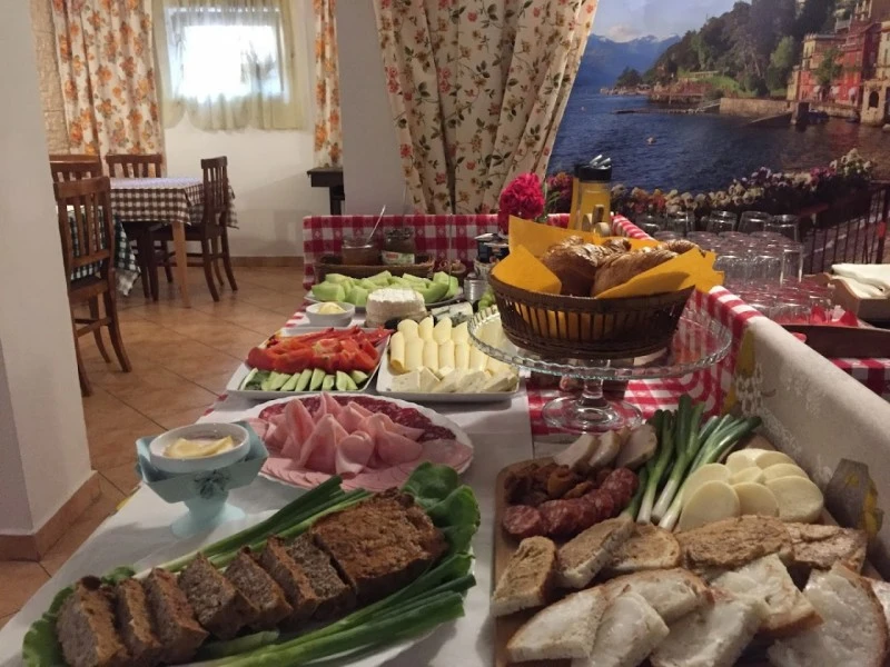 Sibiu Cazare | Motel (K1044-2) Imaginea poate fi supusă drepturilor de autor. Se recomandă contactarea titularului drepturilor.