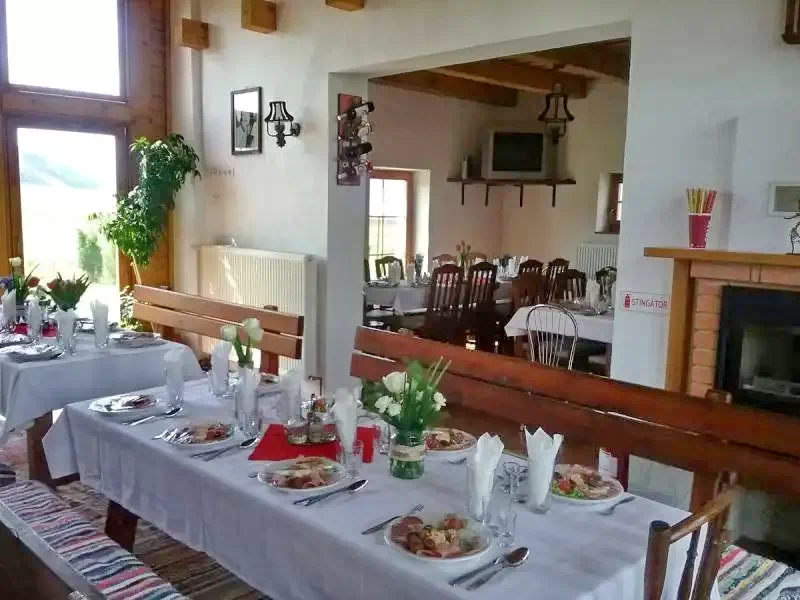 Păuleni-Ciuc Cazare | Motel (K0181-4) Imaginea poate fi supusă drepturilor de autor. Se recomandă contactarea titularului drepturilor.