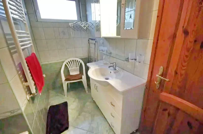 Jula Cazare | Cabană (K0109-22) Imaginea poate fi supusă drepturilor de autor. Se recomandă contactarea titularului drepturilor.