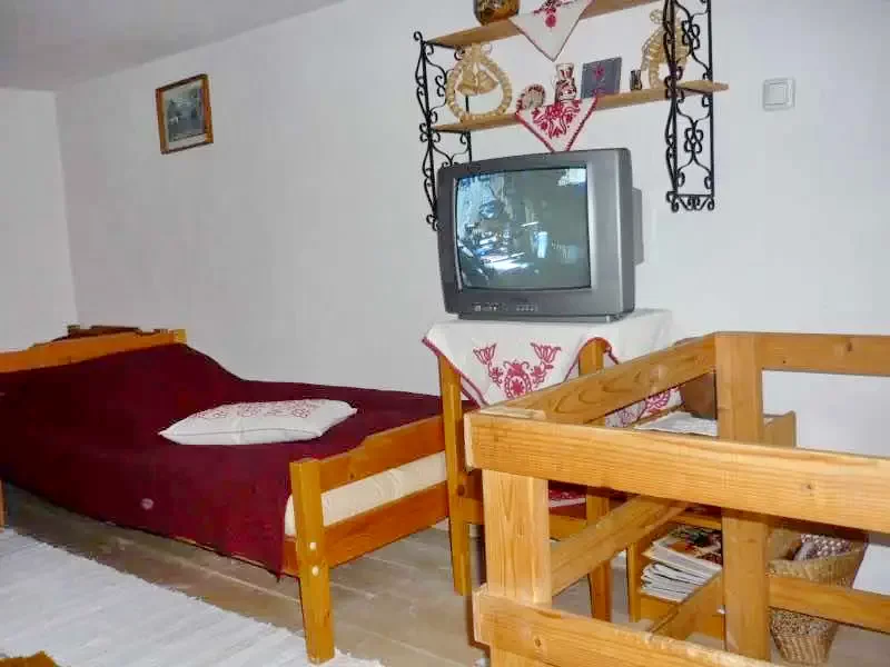 Praid Cazare | Cabană (K0978-14) Imaginea poate fi supusă drepturilor de autor. Se recomandă contactarea titularului drepturilor.