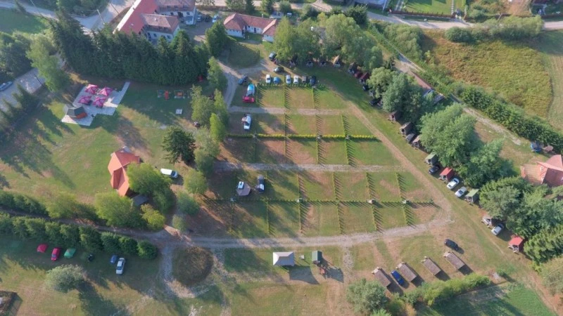 Gheorgheni Cazare | Pensiune (K1562-40) Imaginea poate fi supusă drepturilor de autor. Se recomandă contactarea titularului drepturilor.